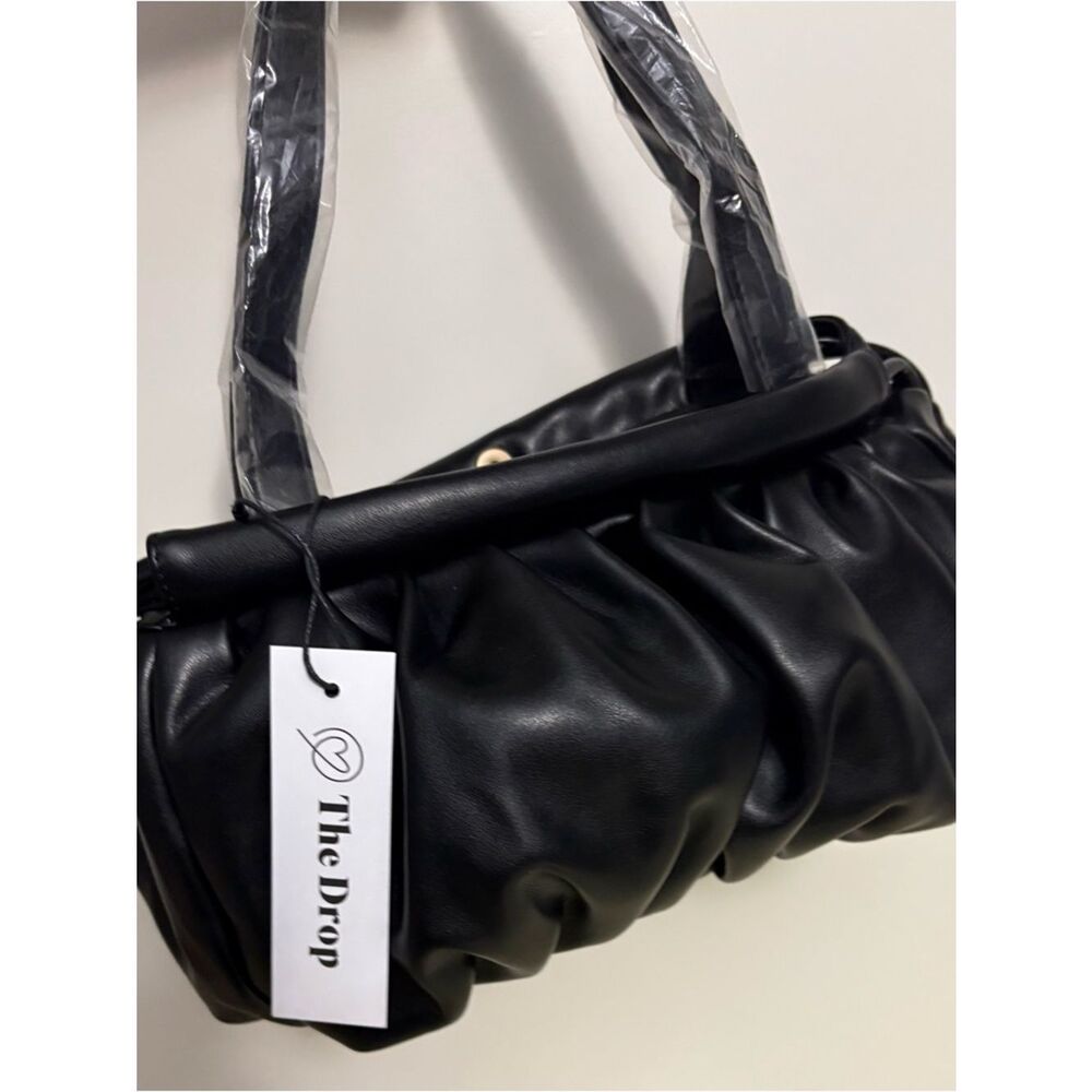 NWT The Drop womens Shanae Scrunch Bag With Drawstring Closure - Picture 3 of 6